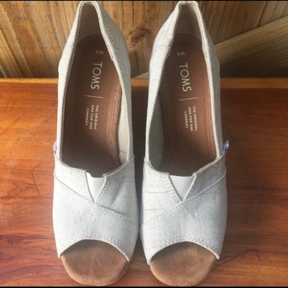 Toms Canvas Peep Toe Cork Wedge 6